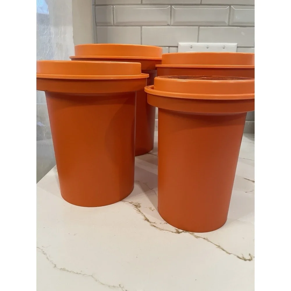 Rubbermaid vintage canister